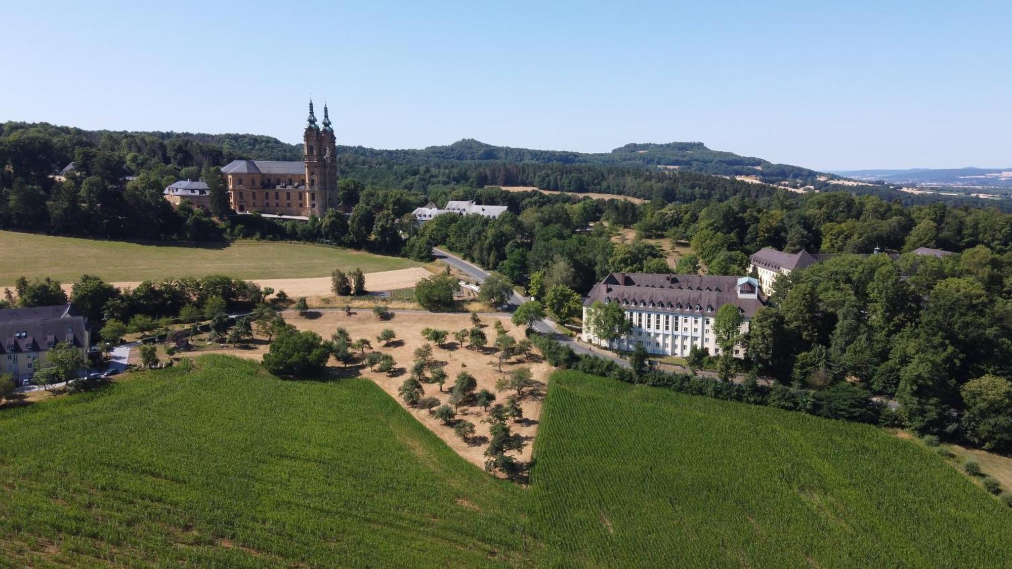 Bildungs- & Tagungshaeuser Vierzehnheiligen Bad Staffelstein Luaran gambar